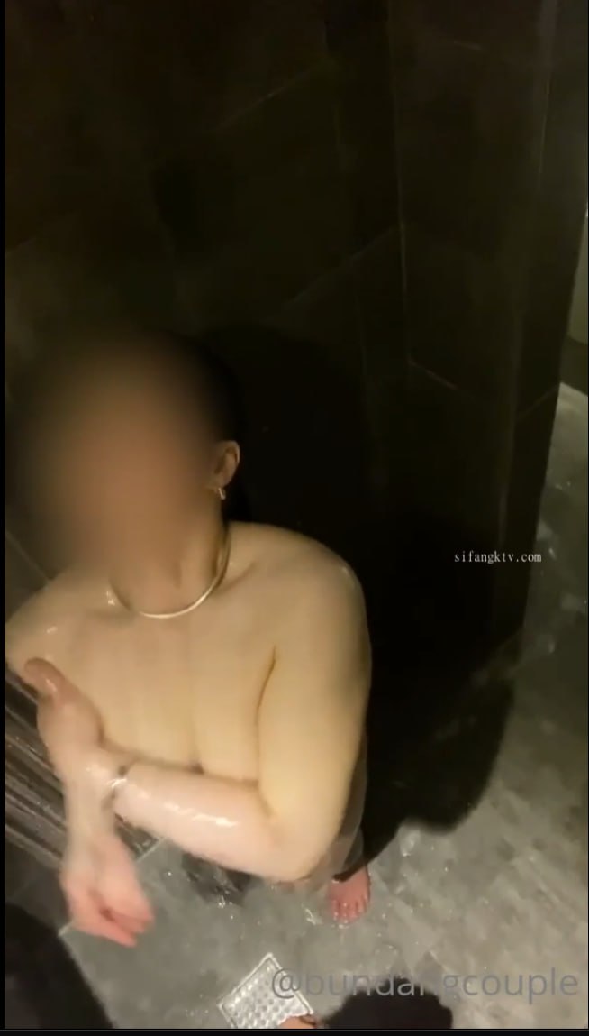 JUFE-503 図書館に勤める地味巨乳の部下が僕（上司）の中年デカチンSEXにはまり場所を選ばず求められて性欲